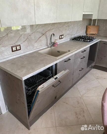 Кухонный гарнитур без ручек CN:046616
