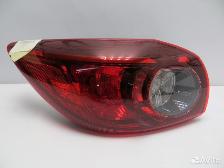 Фонарь задний левый Mazda3 BM Хэтчбек