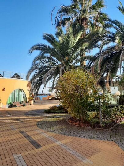 3-к. квартира, 90 м², 3/7 эт.