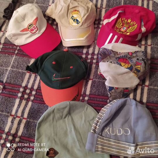 Шапки,шлемы,кепки,шарфы,манишка