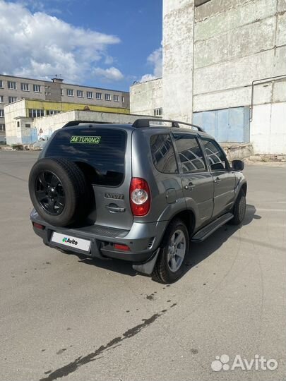 Chevrolet Niva 1.7 МТ, 2012, 100 000 км