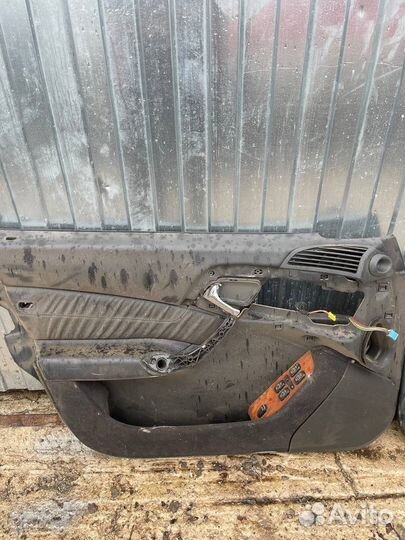 Обшивка двери передняя задняя w220 long mercedes