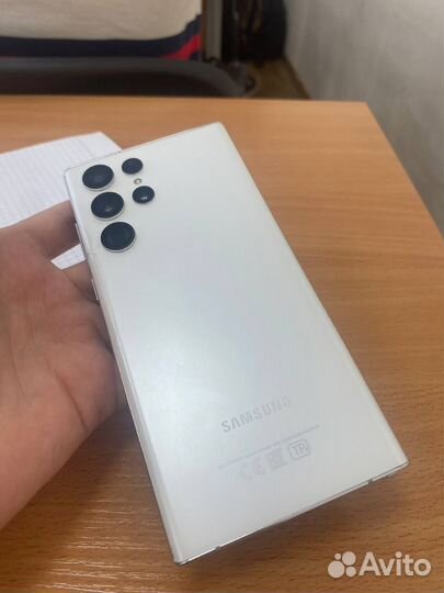 Samsung Galaxy S22 Ultra, 8/128 ГБ