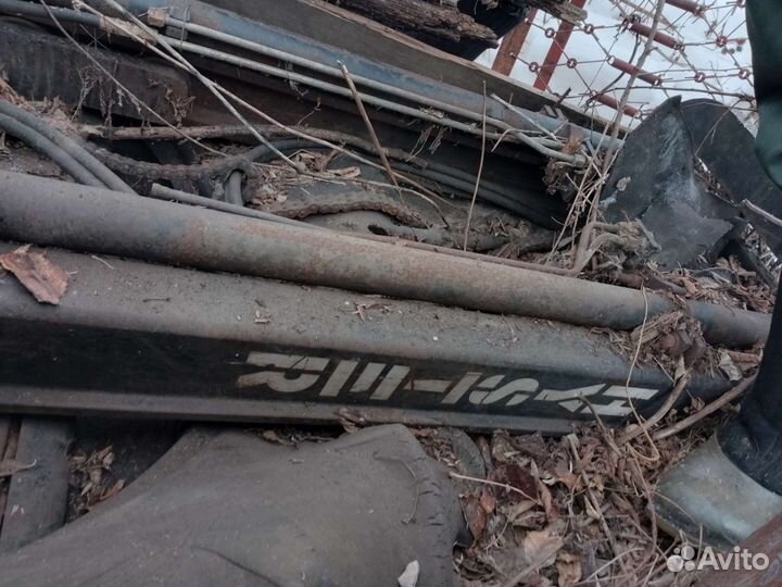 Стрела погрузчика