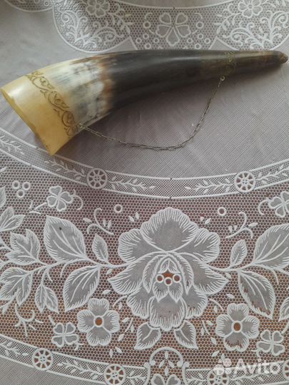 Сувенирный рог для вина