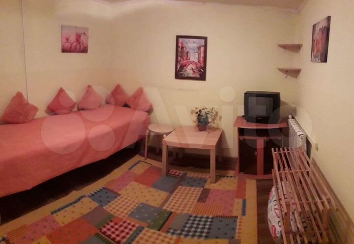 Комната 14 м² в 3-к., 1/2 эт.
