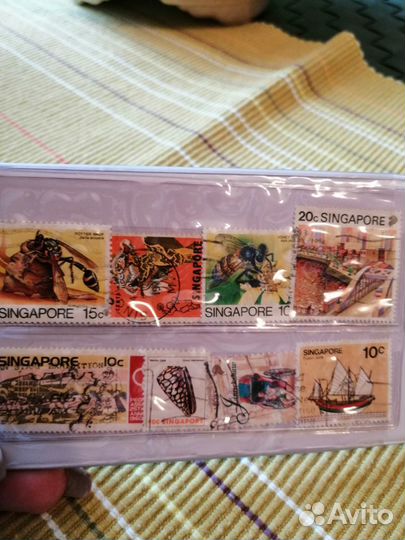 Марки и монеты