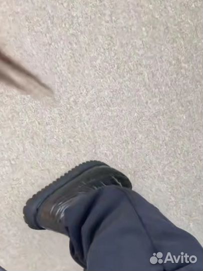 Uzhe vyhozhu дутики