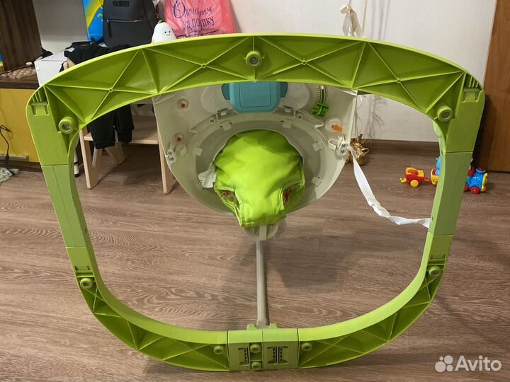 Ходунки десткие fisher price