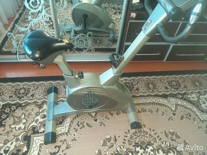 Велотренажер torneo