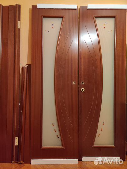 Межкомнатная двустворчетая дверьбу120см с коробкой