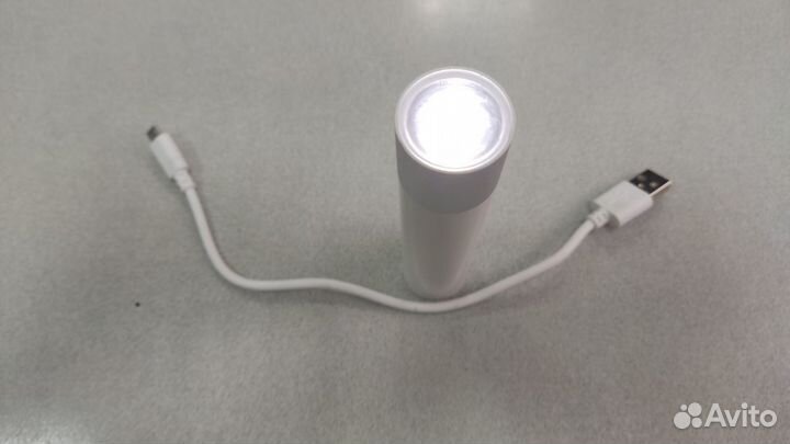 Внешний аккумулятор Power bank с фонариком