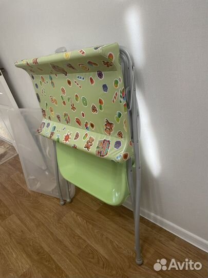 Пеленальный столик с ванночкой