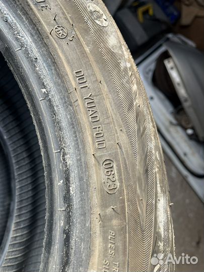 Viatti Strada Asimmetrico V-130 205/55 R16 91V