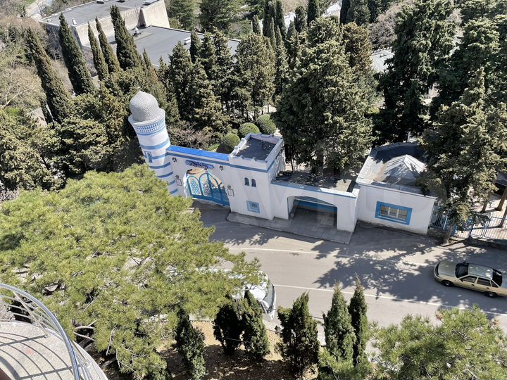2-к. апартаменты, 54 м², 1/8 эт.