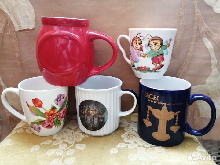 Сахарница, чайник, бокалы