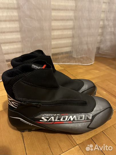 Лыжные ботинки