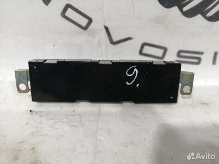 Антенна Audi A4 (B8, 8k5) 2007-2015