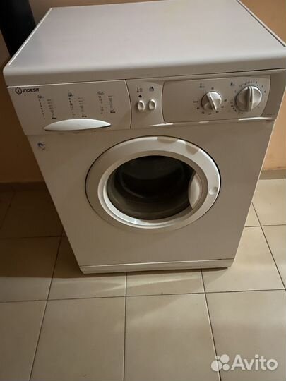 Продается стиральная машинка