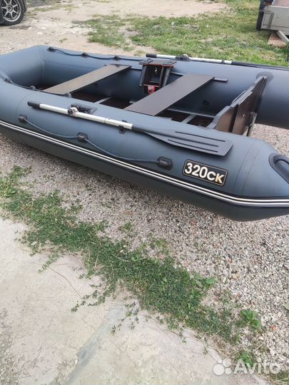 Лодка пвх Гавиан 3200