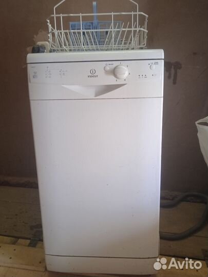 Посудомоечная машина Indesit