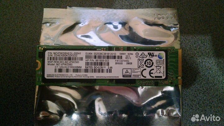 Диск SSD Samsung SM961 256Gb NVMe