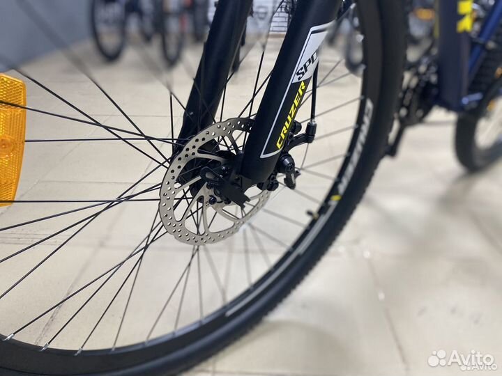 Велосипед на литых дисках