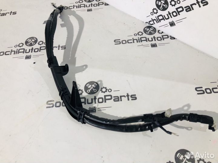 Провод стартер-генератор Mercedes E-Class W213
