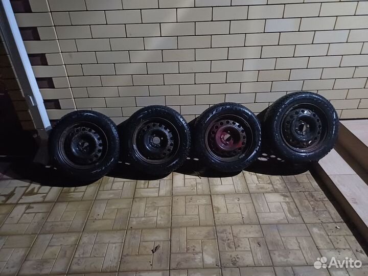 Pirelli зимние 185 65 r 14