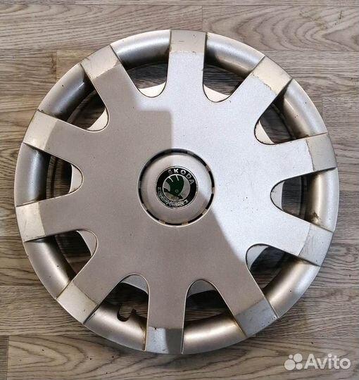 Колпаки Skoda Octavia A4 1U0601147D комплект