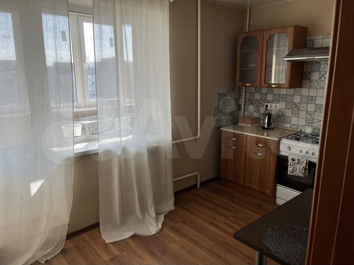 1-к. квартира, 37 м², 8/10 эт.