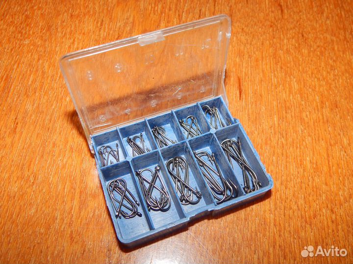 Набор крючков для рыбалки