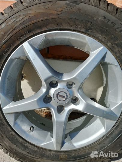 R16 Viatti Bosco Nordico V-523 215/65, PCD 5x105 DIA 56.6