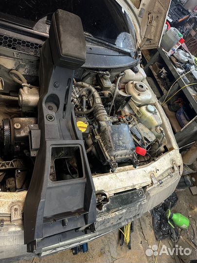 Панель торпедо priora 1