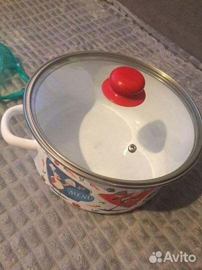 Кастрюля эмаль, 5 л, новая