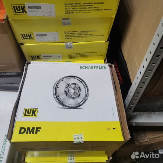 Маховик двухмассовый Nissan Qashqai X-trail LUK