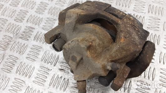 Суппорт тормозной передний правый renault scenic 3