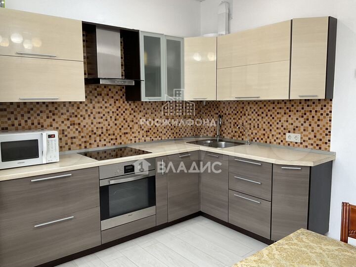 3-к. квартира, 106,1 м², 5/5 эт.