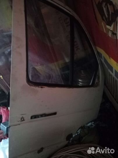 Дверь правая на газель