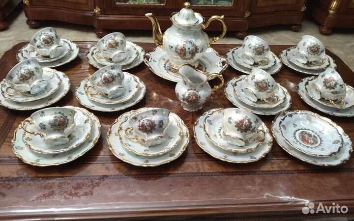 Сервиз чайный Мадонна гдр 12 персон