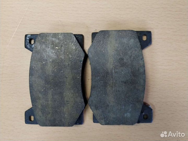 Колодки тормозные на Москвич 412