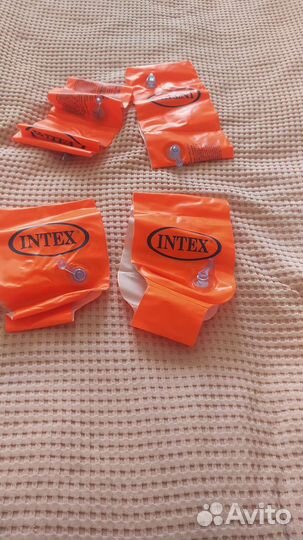 Нарукавники для плавания