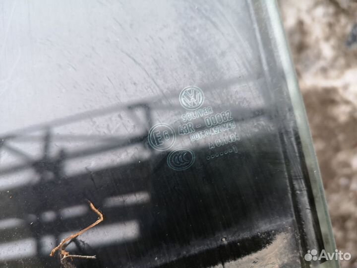 Форточка задняя правая на Фольксваген Пассат Б7