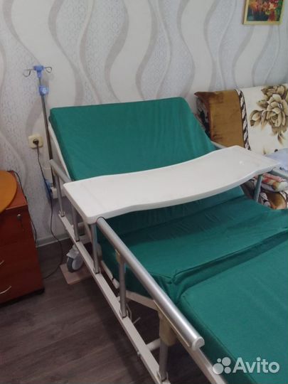 Медицинская кровать для лежачих больных б/у