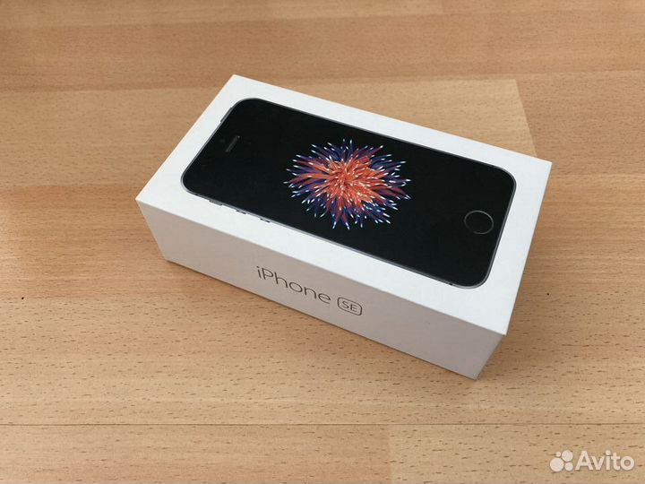 Коробка от iPhone SE 2016 Space Gray 32 Gb