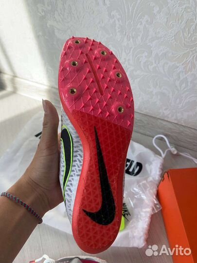 Шиповки для бега женские для средних дистанций