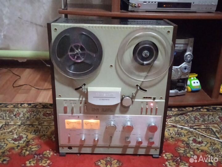 Катушечный магнитофон Союз 110