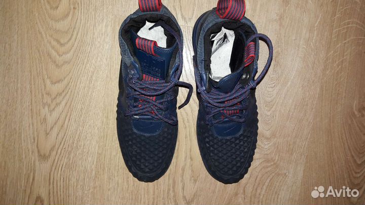 Ботинки Nike зимние