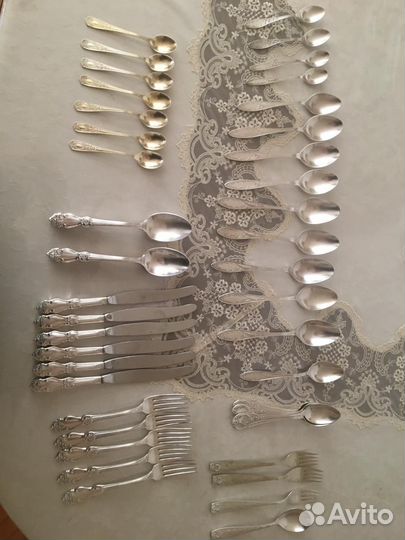 Набор столовых приборов мельхиор