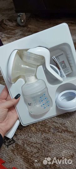 Молокоотсос и пакеты для заморозки молока